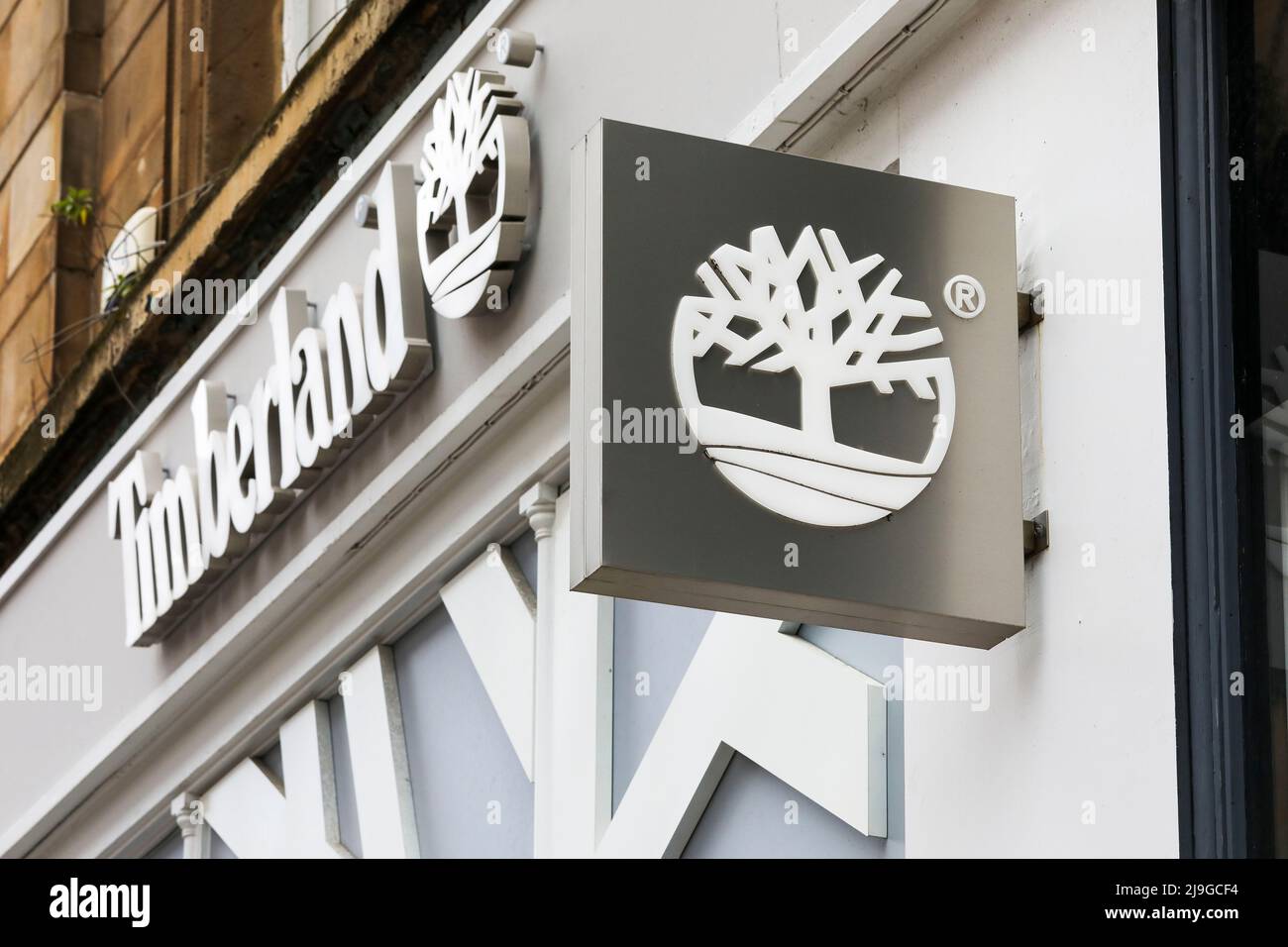 Timberland Copyright segno sopra un negozio di abbigliamento di moda entrata Foto Stock