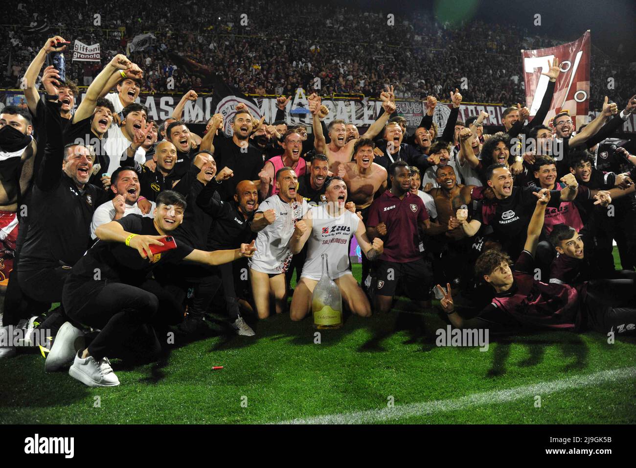 Salerno, Italia. 22nd maggio 2022. (5/22/2022) durante la serie A 2021/22 partite tra gli Stati Uniti Salernitana 1919 e Udinese Calcio Arechi Stadium (Foto di Agostino Gemito/Pacific Pres/Sipa USA) Credit: Sipa USA/Alamy Live News Foto Stock