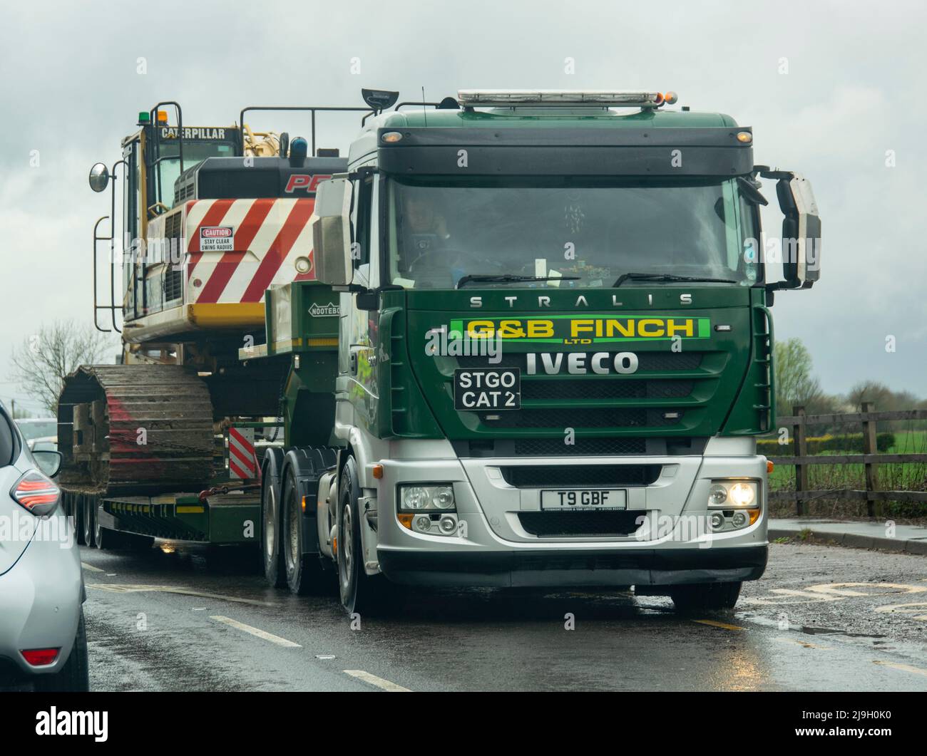 Iveco autocarro low loader, G&B Finch, Essex, Regno Unito Foto Stock
