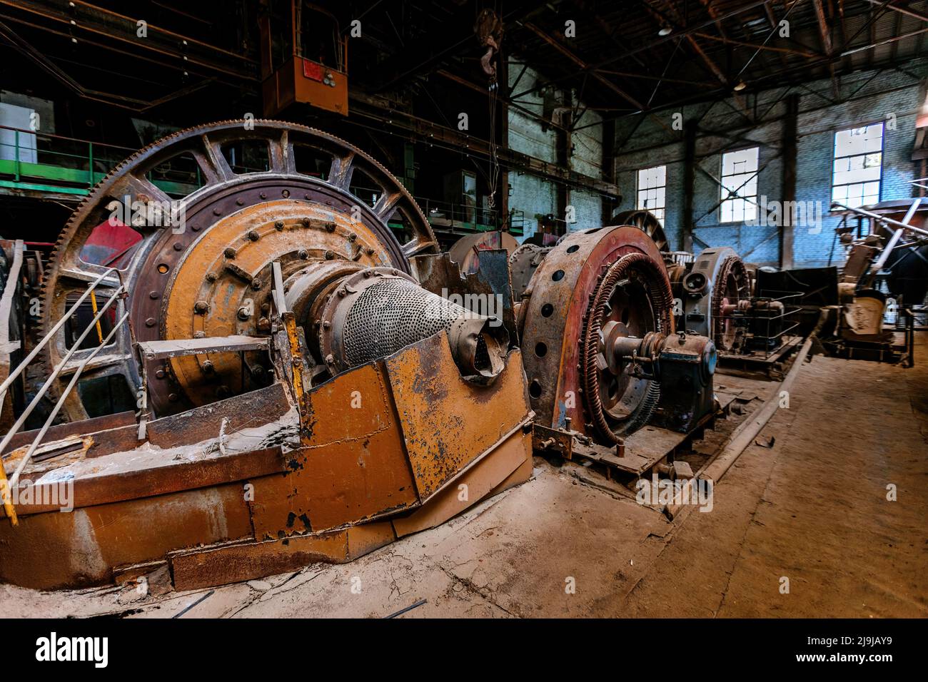 Vecchio impianto di lavorazione mineraria abbandonato. Foto Stock