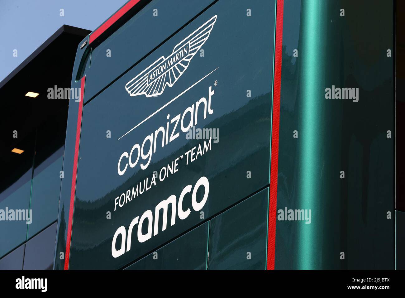 Barcellona, Spagna. 22nd maggio 2022. Aston Martin Aramco Cognizant F1 Team LOGO durante LA FORMULA 1 PIRELLI GRAN PREMIO DE EspaÃ&#X91;A 2022 Race, Campionato di Formula 1 a Barcellona, Spagna, Maggio 22 2022 Credit: Independent Photo Agency/Alamy Live News Foto Stock
