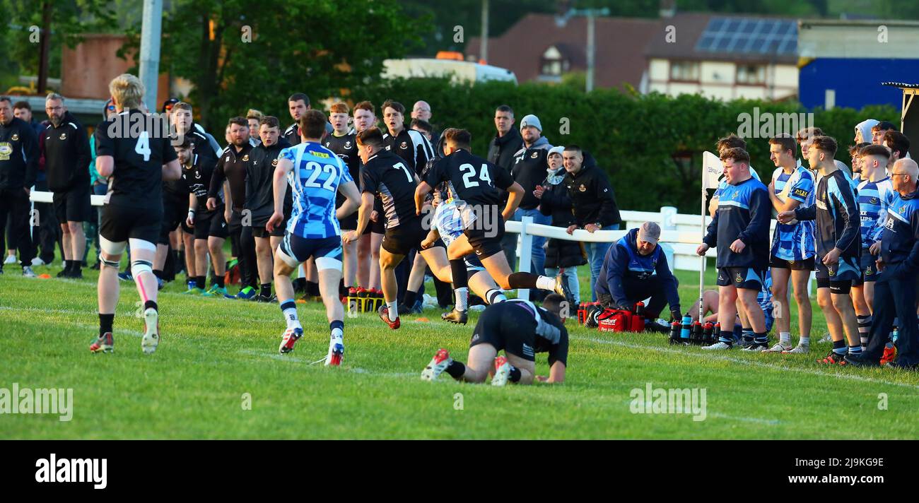 La ST dà il via alla RFC Youth contro Burryport RFC Youth Plate Final 2022 Foto Stock