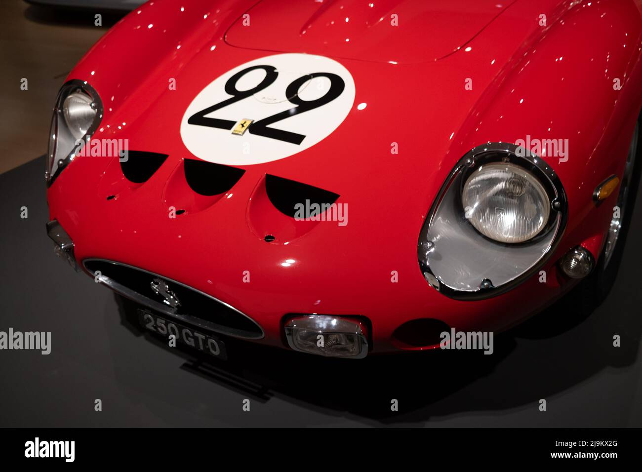 Ferrari. Movimento. Auto, Arte, architettura. Museo Guggenheim. Aprile 2022 Foto Stock