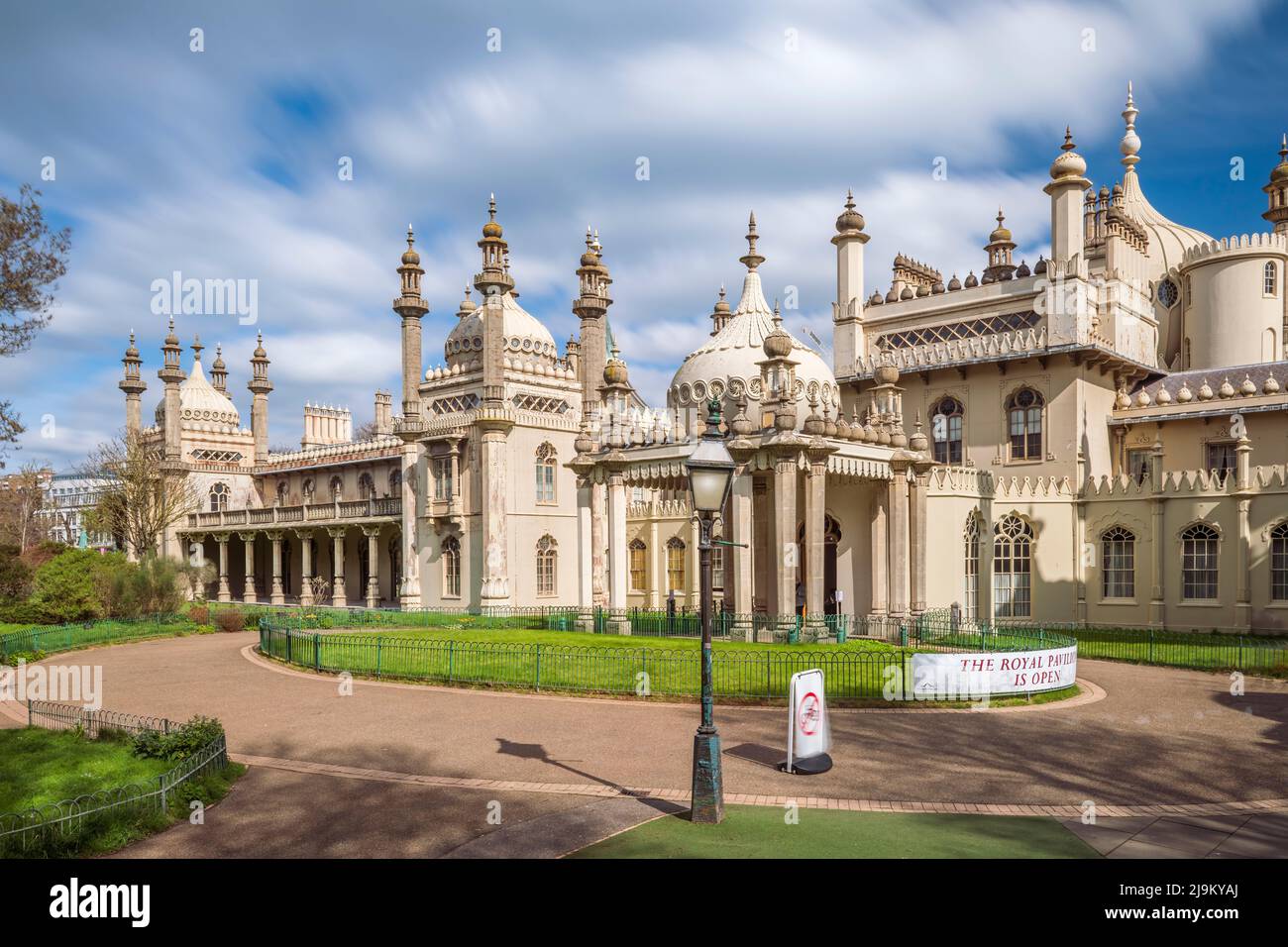 Il Royal Pavilion, noto anche come Brighton Pavilions, è un'ex residenza reale di grado i situata al largo della Grand Parade di Brighton. il pa Foto Stock