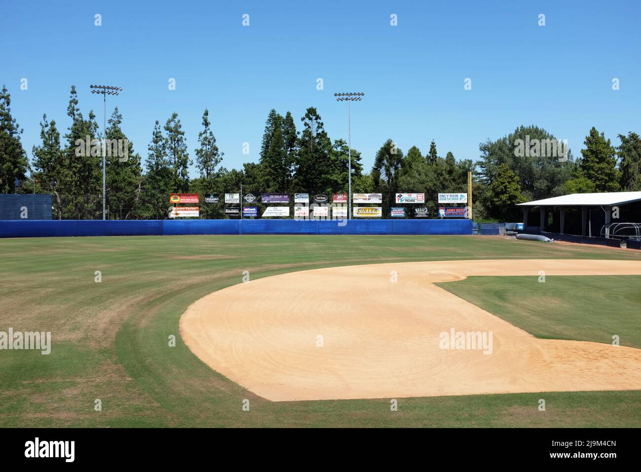 FULLERTON CALIFORNIA - 22 MAGGIO 2020: A destra Filed al campo di Goodwin visto dal terzo lato della base, sul campus della California state University Fullerton Foto Stock