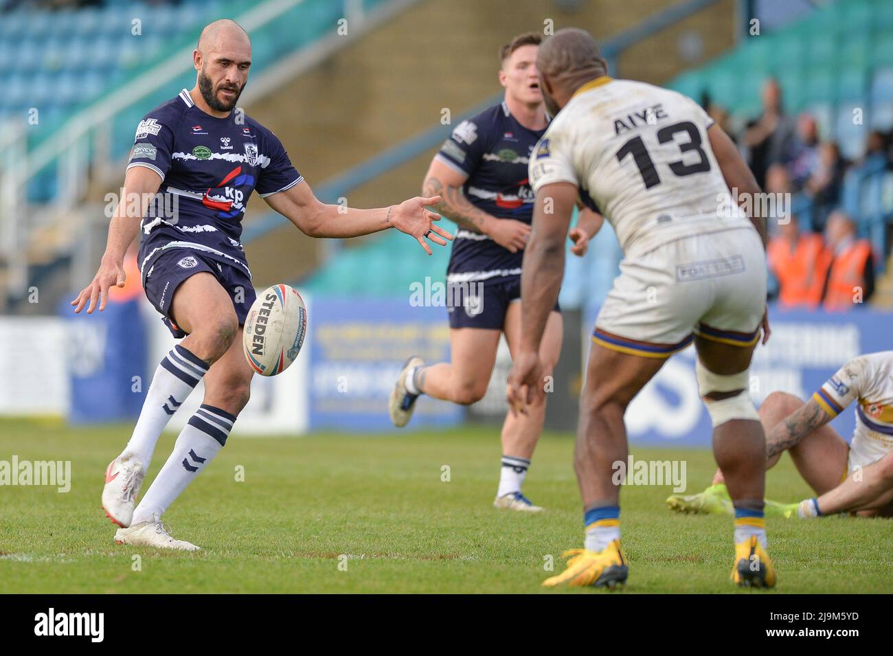 Featherstone, Inghilterra - 21st maggio 2022 - Johnathon Ford di Featherstone Rovers in azione. Rugby League Betfred Championship Featherstone Rovers vs Whitehaven RLFC al Millenium Stadium, Featherstone, Regno Unito Dean Williams Foto Stock