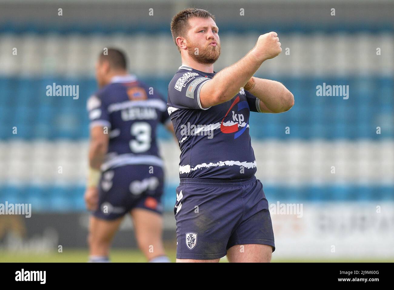 Featherstone, Inghilterra - 21st maggio 2022 - Luke Cooper di Featherstone Rovers celebra. Rugby League Betfred Championship Featherstone Rovers vs Whitehaven RLFC al Millenium Stadium, Featherstone, Regno Unito Dean Williams Foto Stock