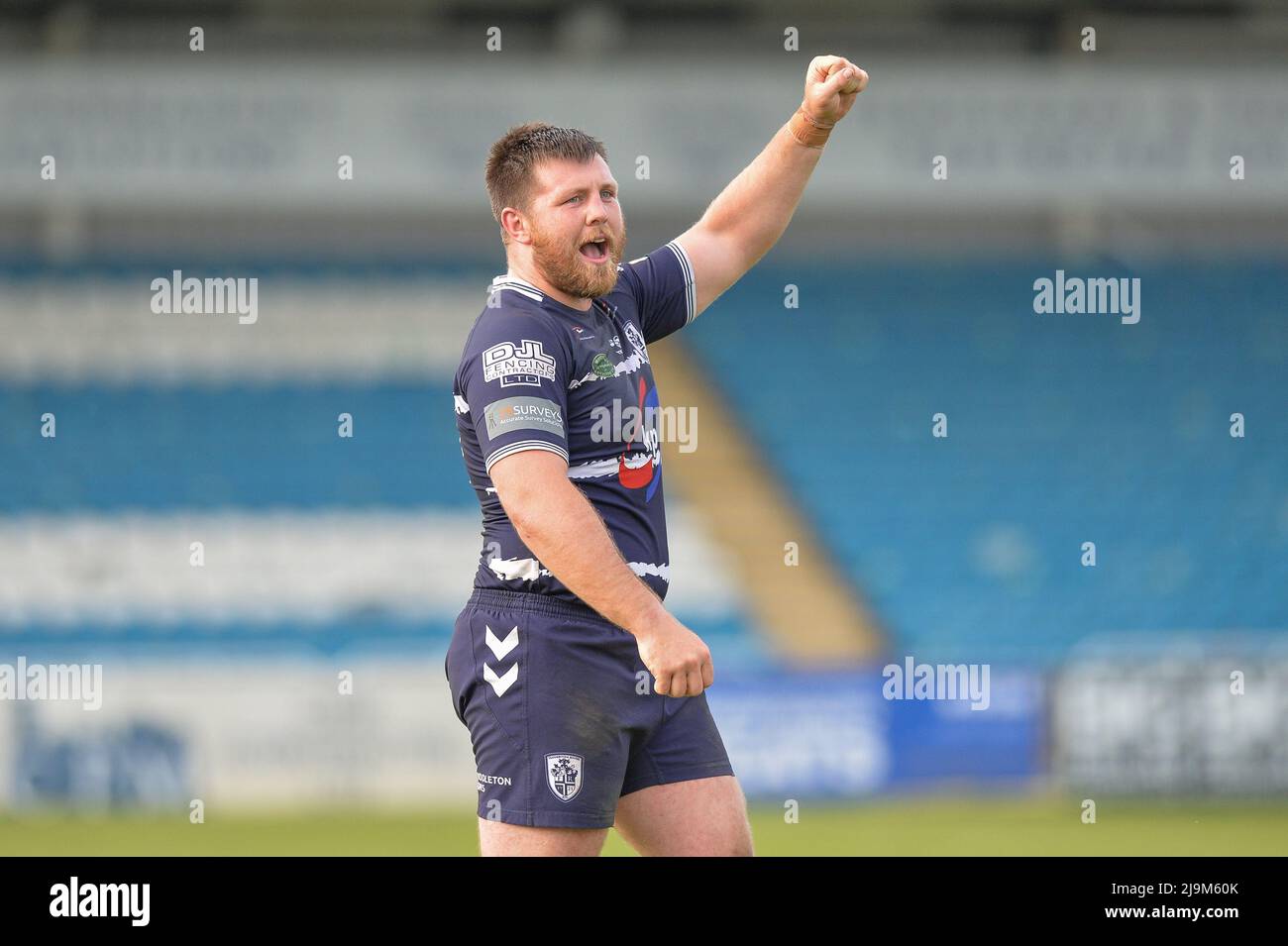 Featherstone, Inghilterra - 21st maggio 2022 - Luke Cooper di Featherstone Rovers celebra. Rugby League Betfred Championship Featherstone Rovers vs Whitehaven RLFC al Millenium Stadium, Featherstone, Regno Unito Dean Williams Foto Stock