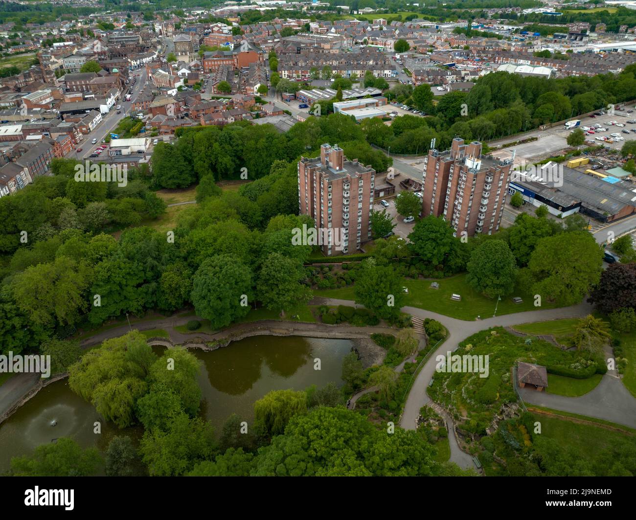 Port vale , vale Park Stadium , Foto aerea scattata dopo la promozione alla Lega 1 insieme a Burlsem e Burselm Park Drone Images Foto Stock