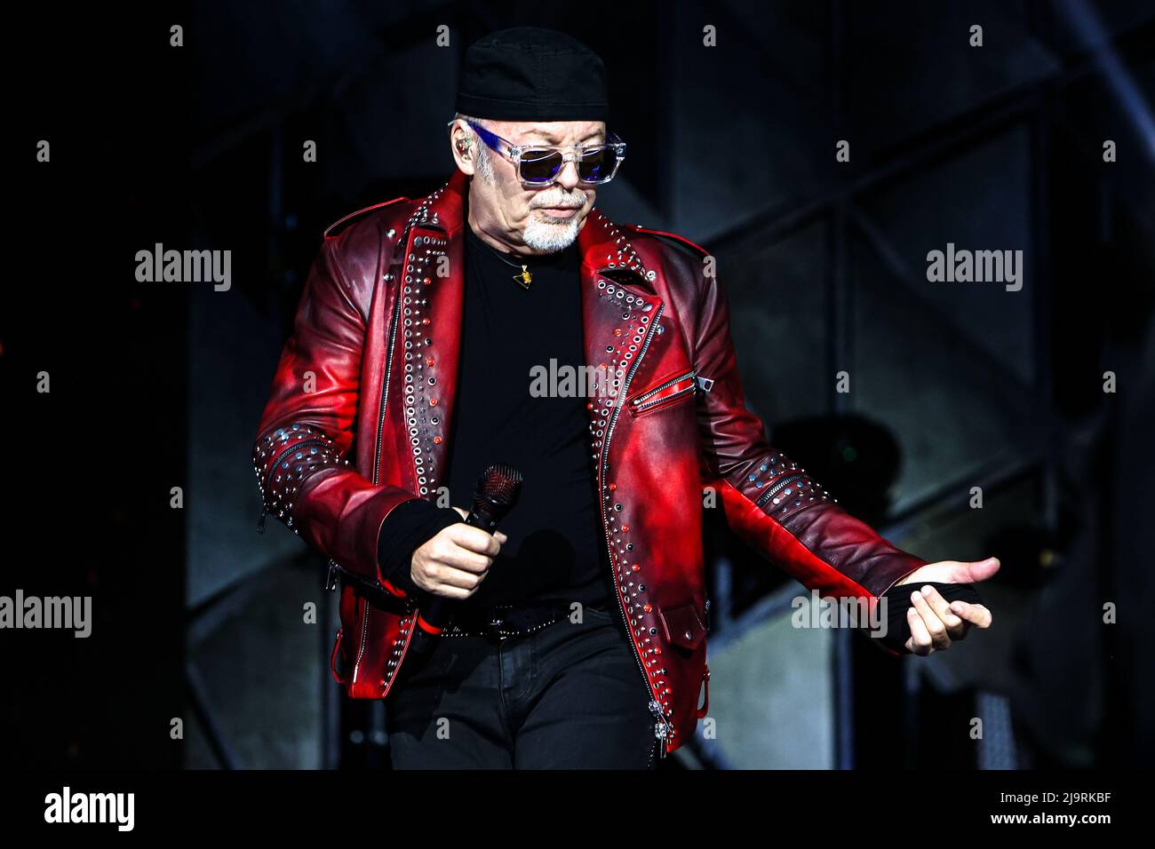 Vasco Rossi in concerto a Ippodromo la Maura di Milano Foto Stock