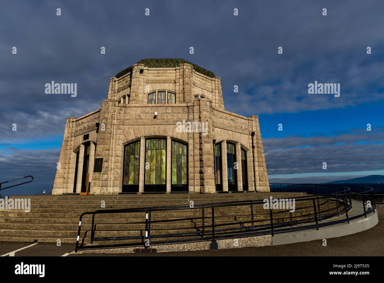 Vista House a Crown Point nella contea di Multnomah, Oregon, USA Foto Stock