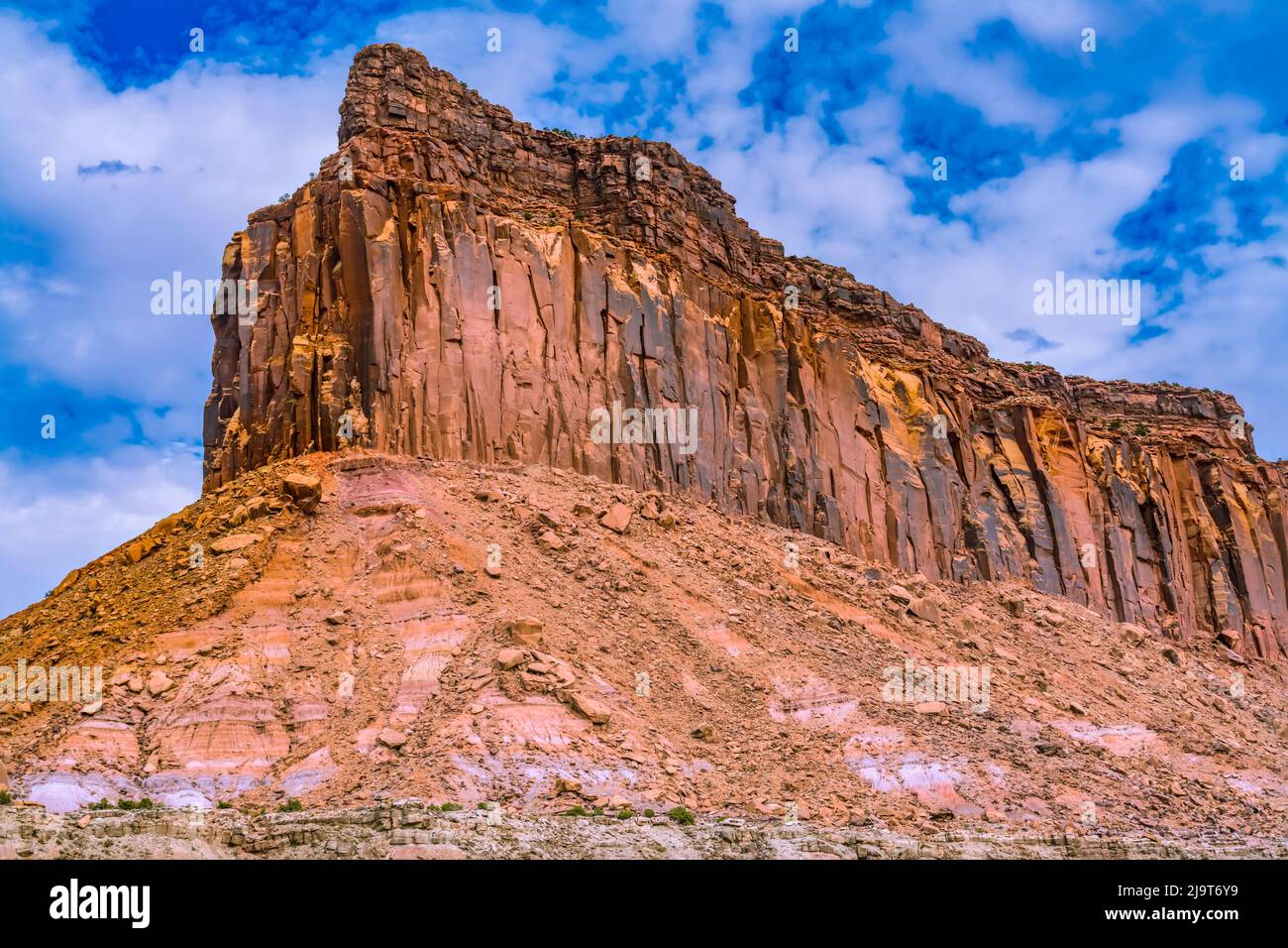 Montagne colorate, Canyonlands National Park, Needles District, Utah. Foto Stock
