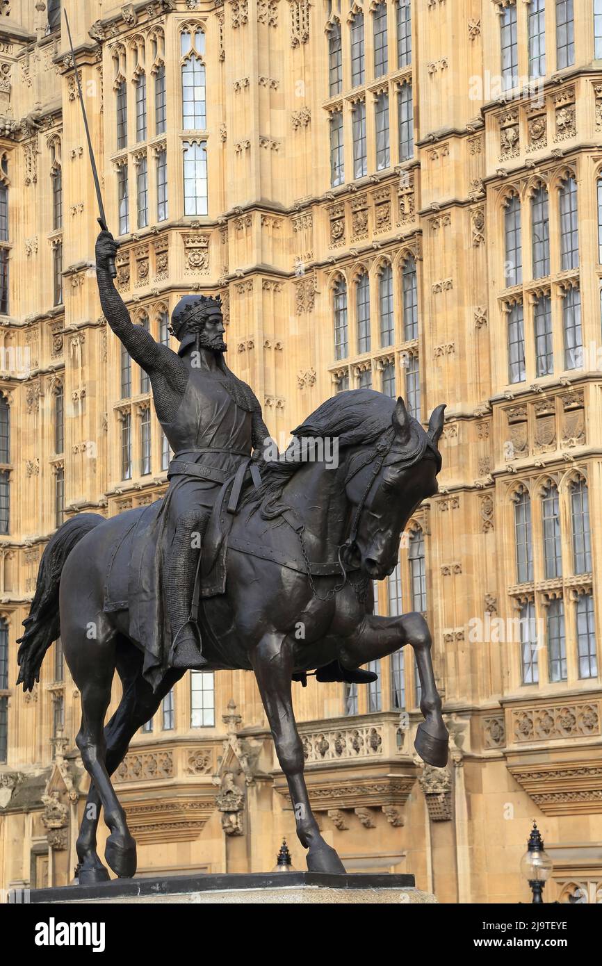 LONDRA, GRAN BRETAGNA - 7 SETTEMBRE 2014: È un monumento al leggendario re Riccardo il Lionheart. Foto Stock