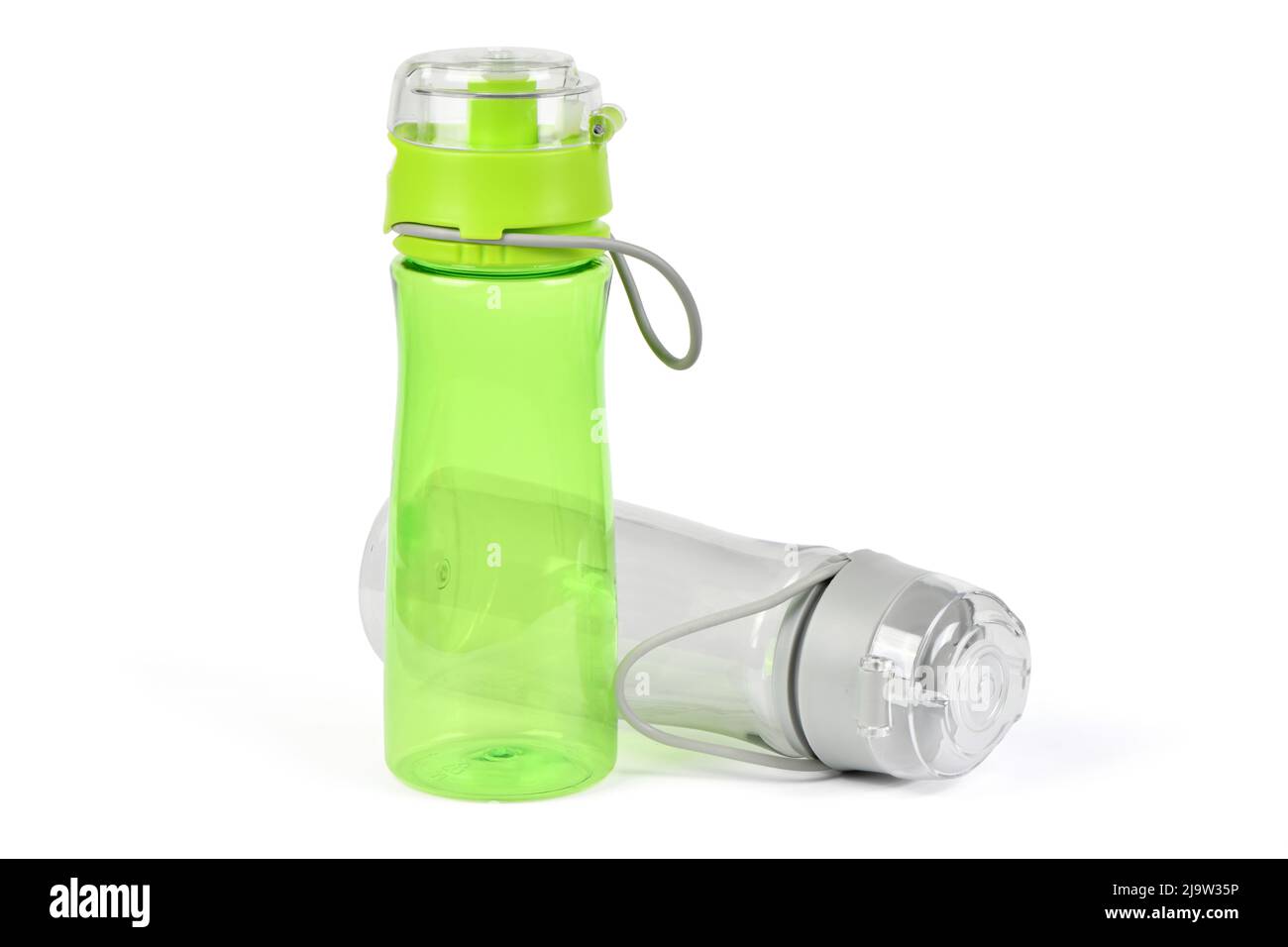 Bottiglia verde glassato per lo sport e il fitness su sfondo bianco. Foto ad alta risoluzione. Profondità di campo completa. Foto Stock