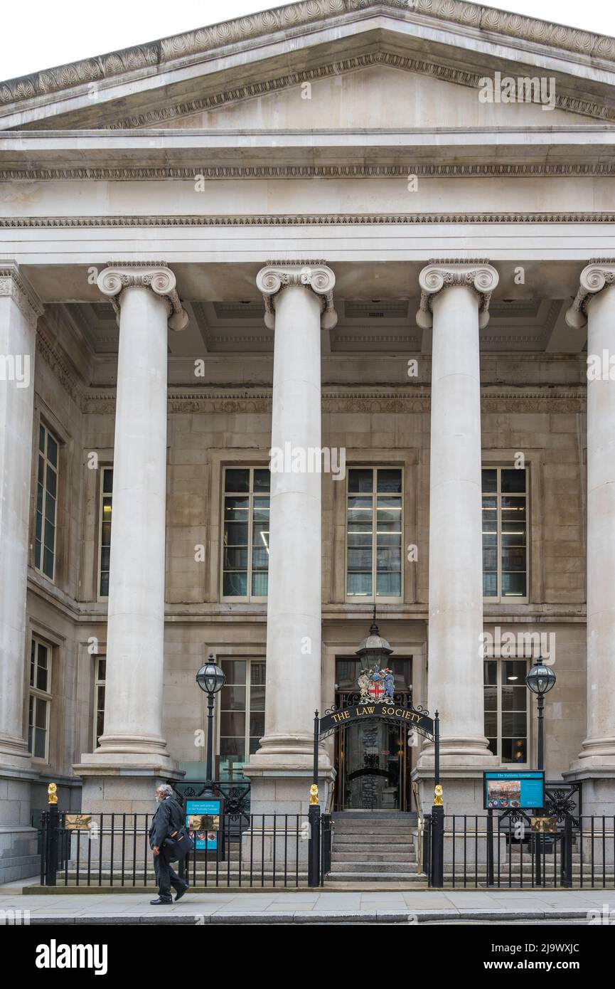 Esterno dell'ingresso principale del Law Society Hall, sede della Law Society. Chancery Lane, Londra, Inghilterra, Regno Unito Foto Stock