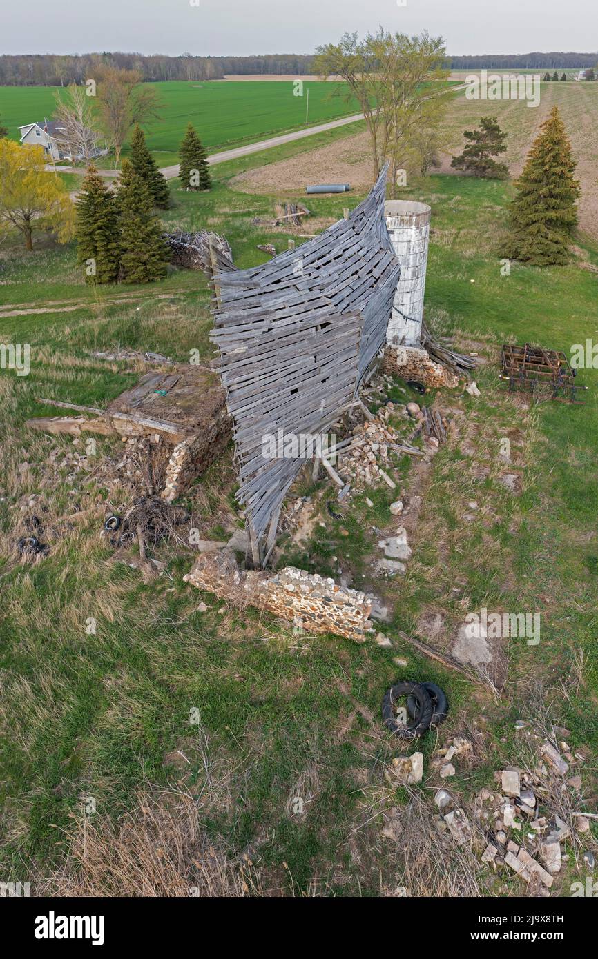 Port Austin, Michigan - 'Emergency Ark', uno dei numerosi granai della regione Thumb del Michigan che sono stati trasformati in opere d'arte. Il progetto, da Scot Foto Stock