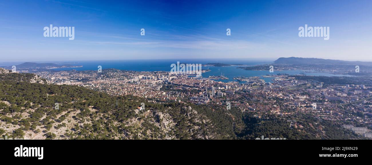 Panorama aereo della città di Tolone nel sud della Francia Foto Stock