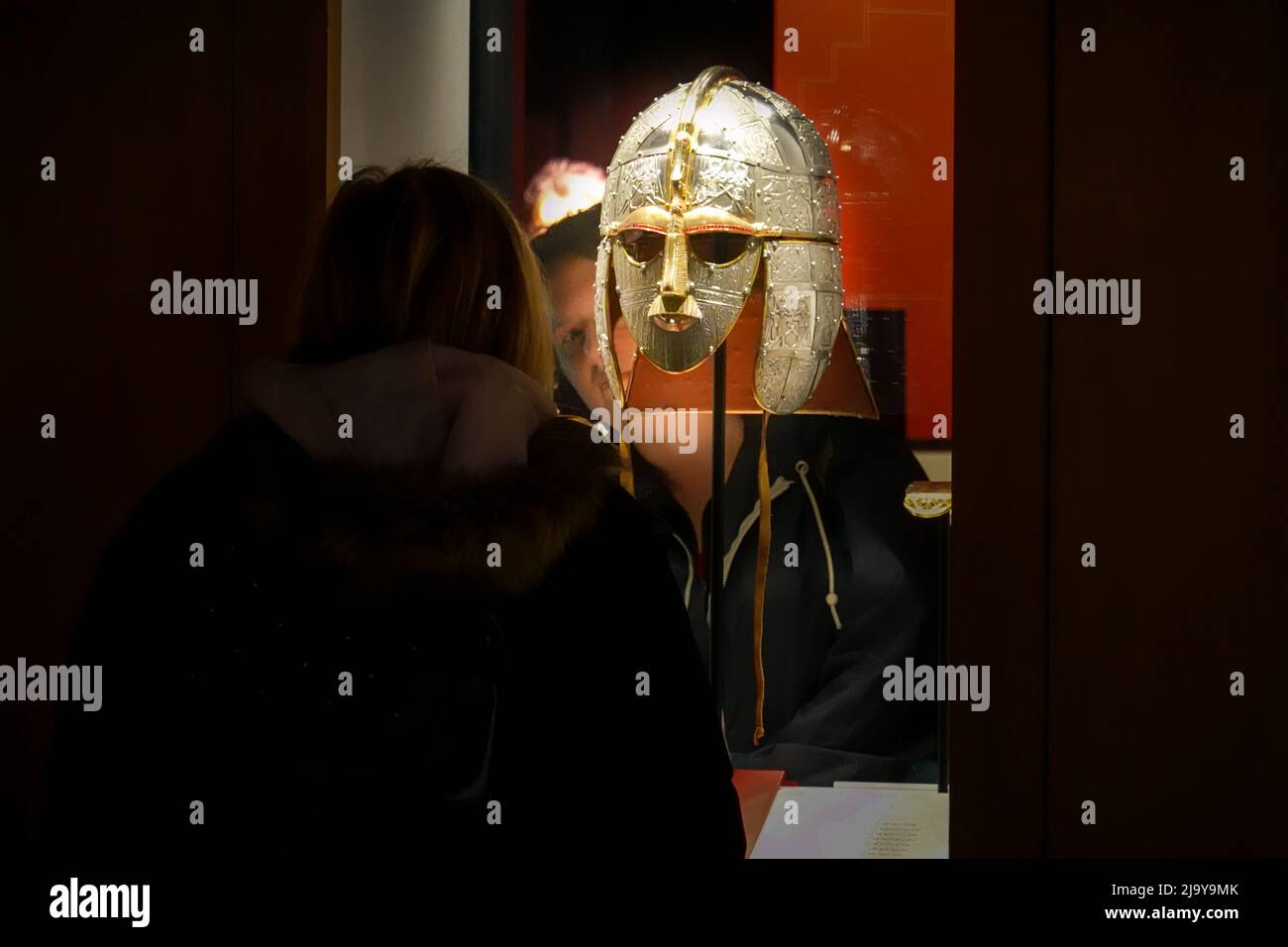 Sutton Hoo, replica casco Foto Stock