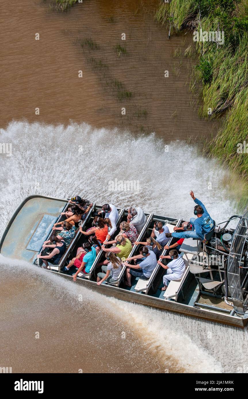 Immagini di stock del Parco Nazionale delle Everglades, Florida - Airboats che volano sopra il Parco Nazionale delle Everglades. Everglades Airboat Tours Glide e Guida Thoug Foto Stock