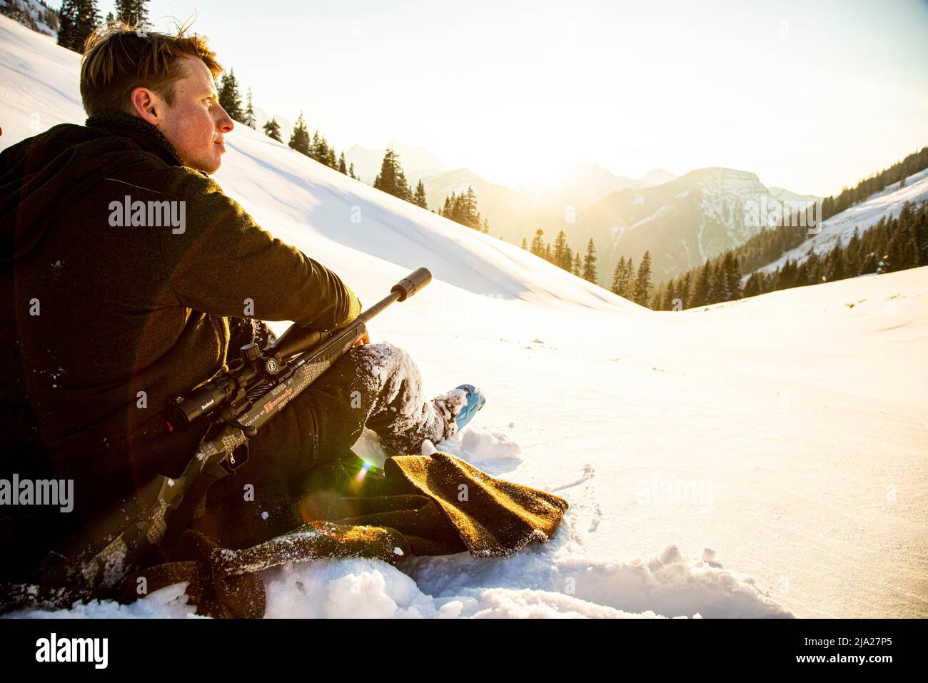 Cacciatori di montagna nei Monti Karwendel, Tirolo, Austria Foto Stock