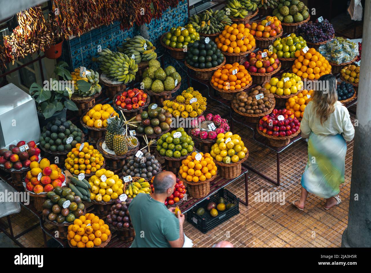 Mercato agricolo Mercado dos Lavradores a Funchal a Madeira Portogallo Foto Stock