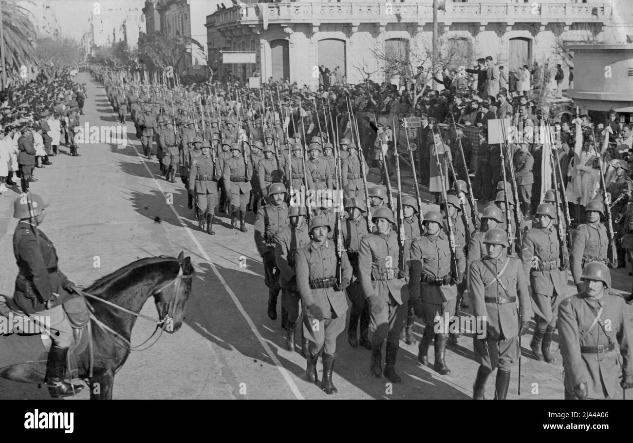 Argentina 9th luglio 1945 reggimento di fanteria 5 sfilata di indipendenza Foto Stock