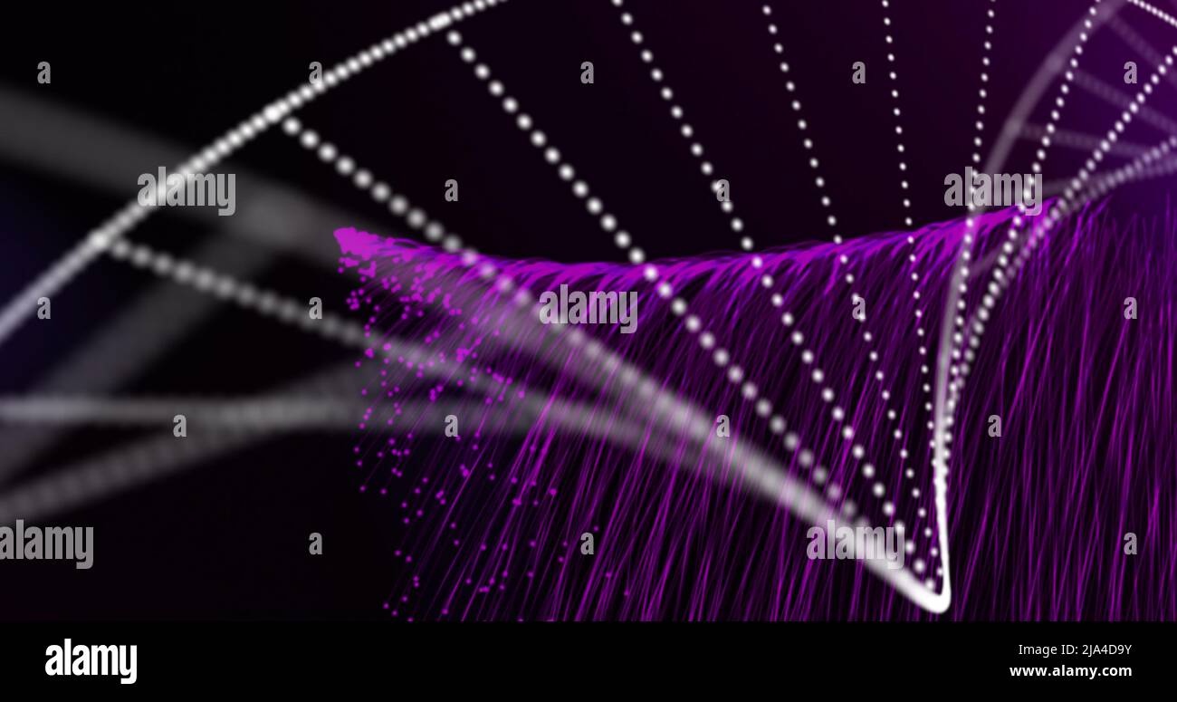 Immagine del filamento di dna che gira con tracce di luce viola su sfondo nero Foto Stock