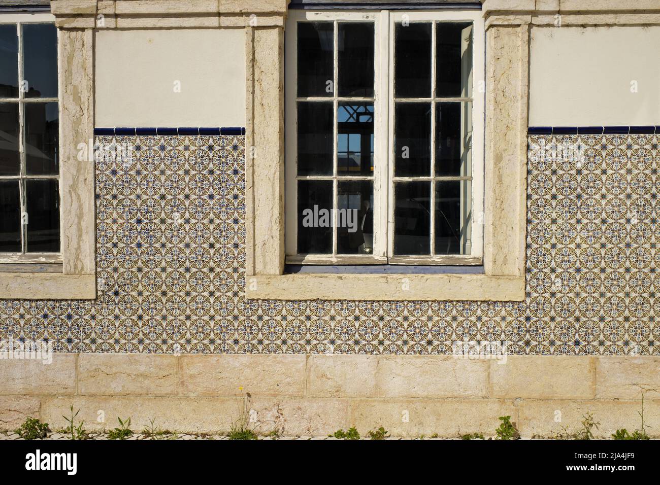 pannello di azulejos sulle pareti della stazione di Leiria, Portogallo Foto Stock