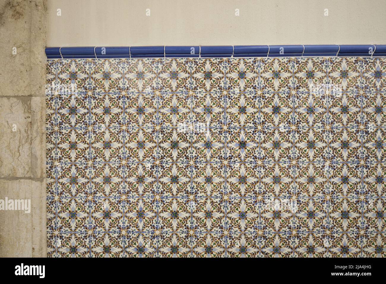 pannello di azulejos sulle pareti della stazione di Leiria, Portogallo Foto Stock
