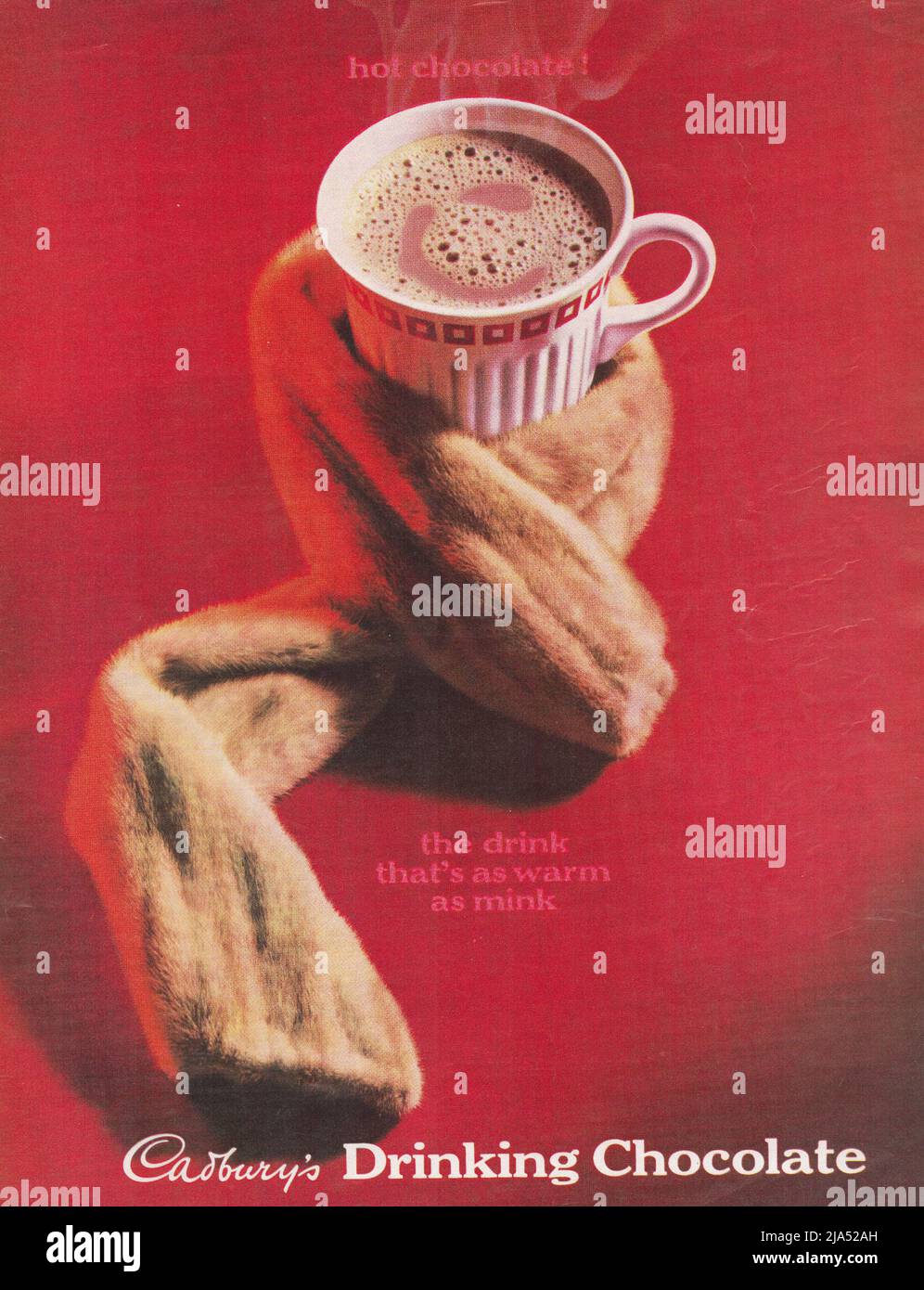 Cadbury bevendo il cioccolato rivista pubblicità carta pubblicità annuncio Cadbury drink annata annuncio 1980s 1970s Foto Stock