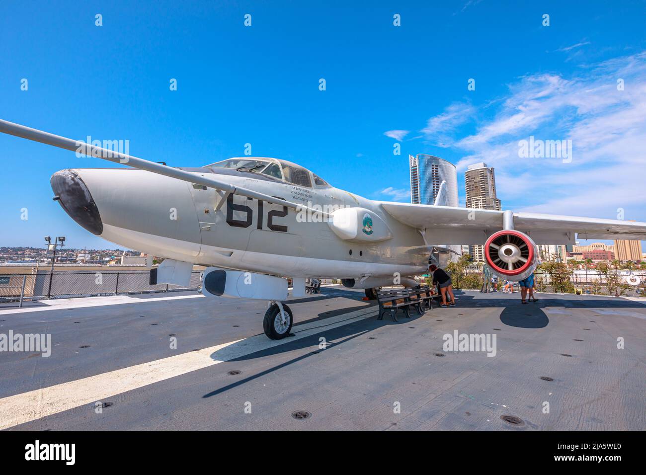 San Diego, California, Stati Uniti d'America - LUGLIO 2018: Bomber supersonico americano a-5 Vigilante del 1960s. USS Midway Battleship Aviation Foto Stock