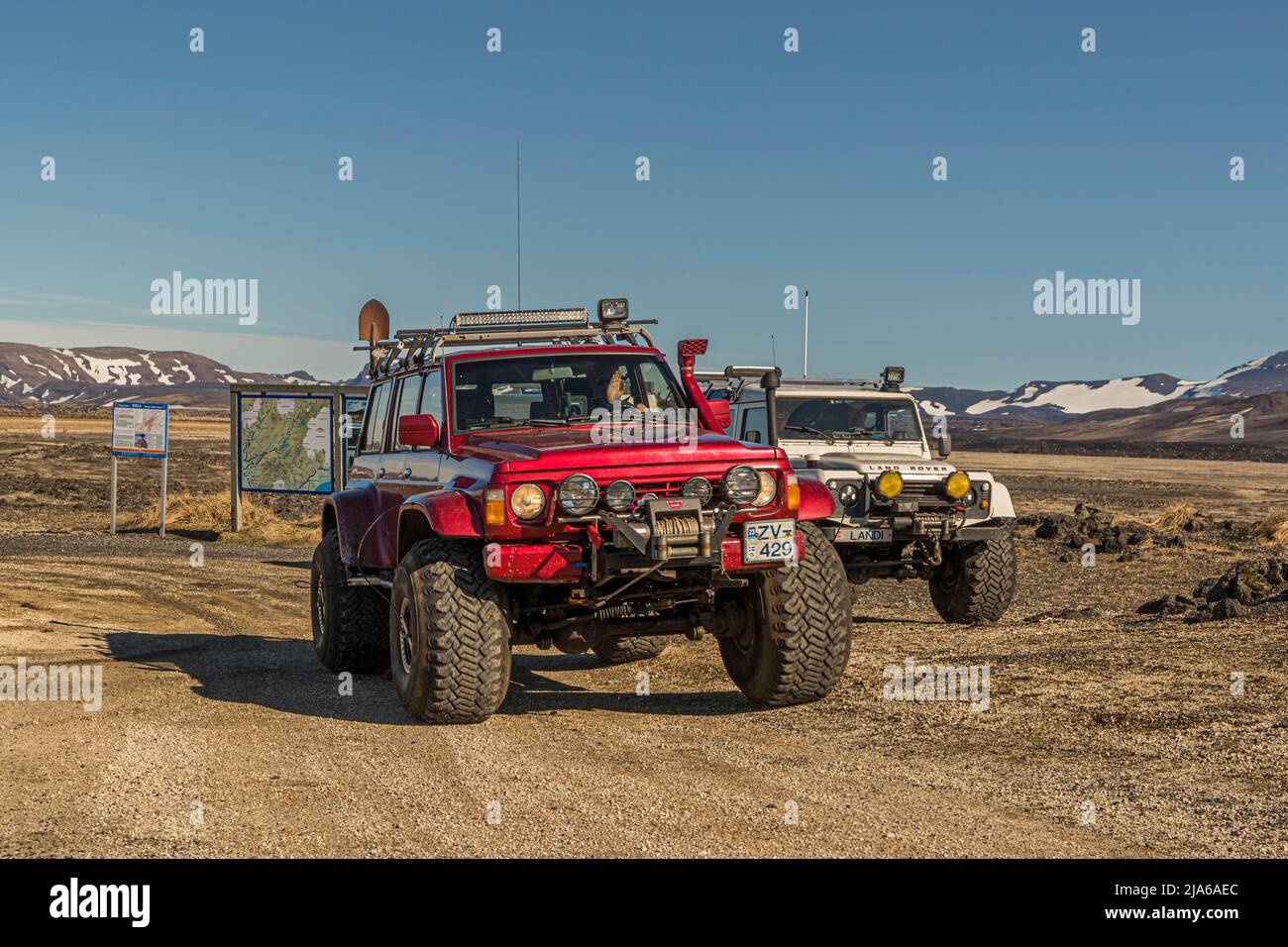 Hekla è uno dei vulcani più attivi in Islanda. Solo i veicoli con equipaggiamento speciale sono autorizzati ad andarci Foto Stock