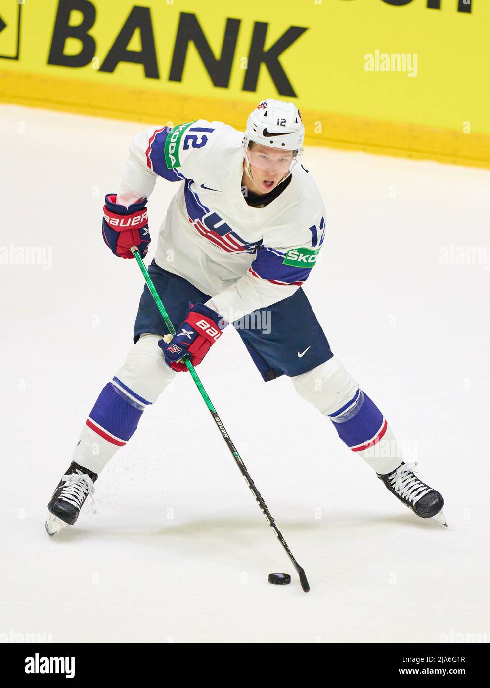 Matthew Boldy USA Nr. 12 in the match SVIZZERA - STATI UNITI 0-3 IIHF ICE HOCKEY WORLD CHAMPIONSHIP Quarter Final a Helsinki, Finlandia, 26 maggio 2022, Stagione 2021/2022 © Peter Schatz / Alamy Live News Foto Stock