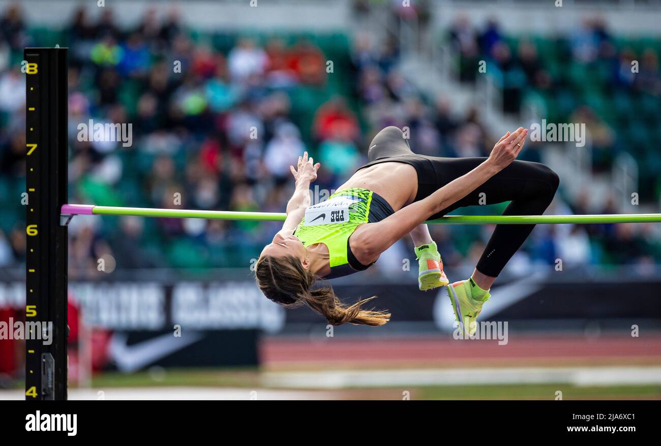 27 maggio 2022 Eugene O USA: Nicola Olyslagers tenta di liberare l'alta barra di salto durante il Nike Prefontaine Classic Night Meet presso Hayward Field Eugene, O Thurman James/CSM Foto Stock