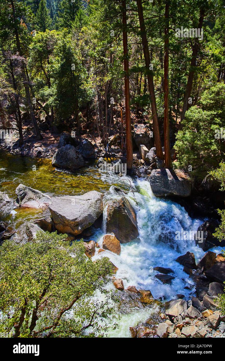 Cascate nascoste del parco Yosemite lungo il sentiero escursionistico Foto Stock