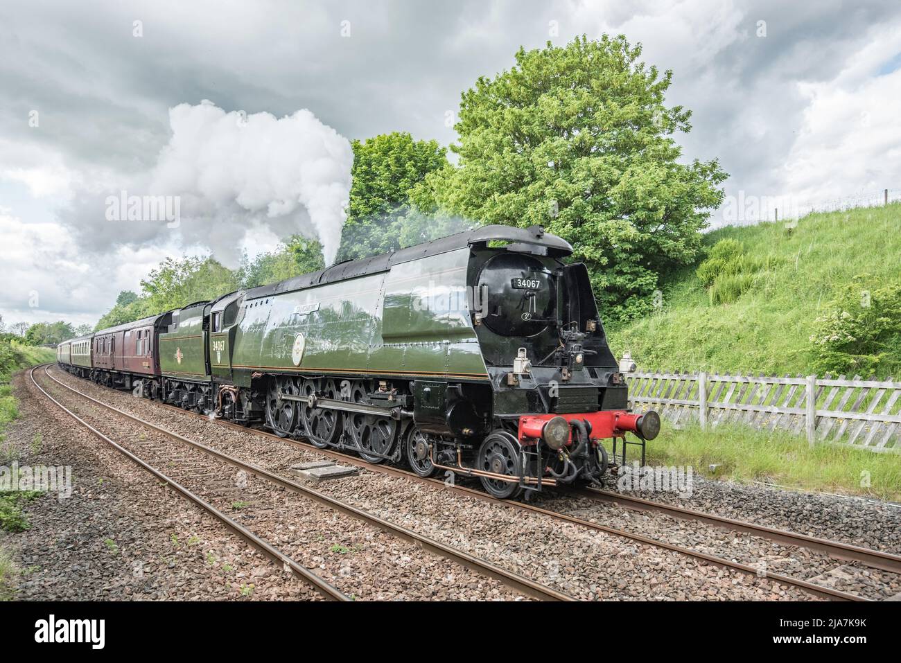 Tangmere passando per Long Preston il 28th maggio 2022 nel suo viaggio di ritorno Carlisle a Darlington. Tour della Northern Belle sulla linea Settle & Carlisle. Foto Stock