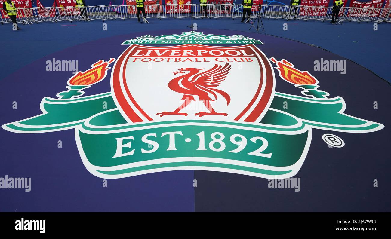 Una vista della cresta di Liverpool allo stadio davanti alla finale della UEFA Champions League allo Stade de France di Parigi. Data foto: Sabato 28 maggio 2022. Foto Stock