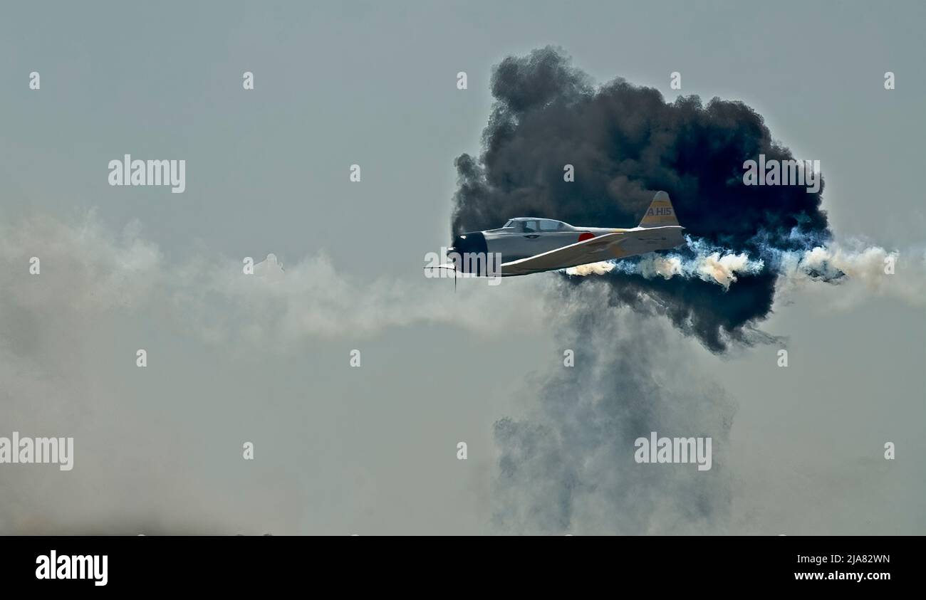 Il giapponese Mitsubishi Fighter aereo A6M 'Zero' durante la rievocazione dell'attacco a Pearl Harbor alla base dell'aeronautica militare Seymour Johnson Goldsboro, NC Foto Stock