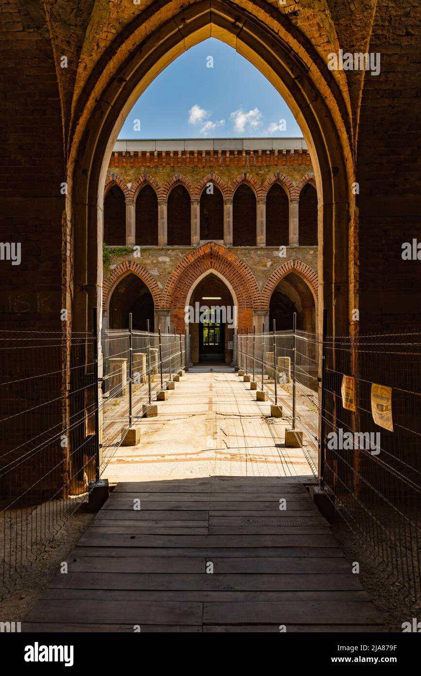 Kamieniec Zabkowicki, Polonia - Giugno 2021: Interno del vecchio palazzo di Marianna Orańska ristrutturato Foto Stock