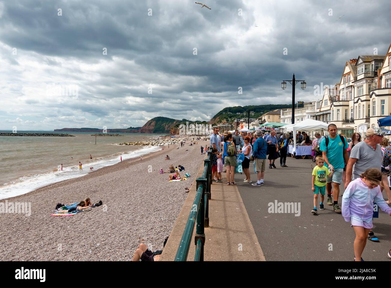Sidmouth, Devon, Regno Unito - Agosto 8 2018: Sidmouth Beach a Devon, Inghilterra, Regno Unito Foto Stock