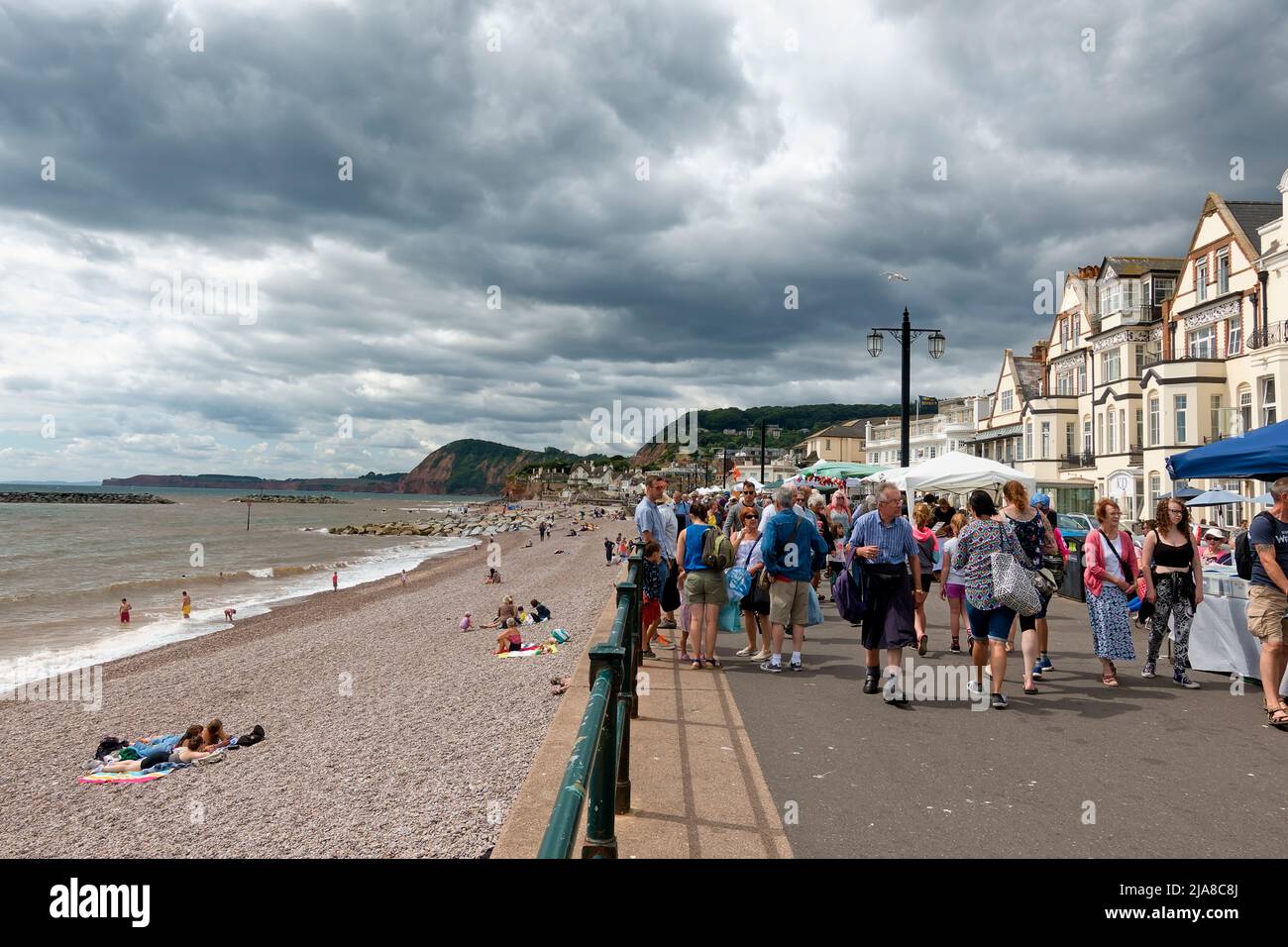 Sidmouth, Devon, Regno Unito - Agosto 8 2018: Sidmouth Beach a Devon, Inghilterra, Regno Unito Foto Stock