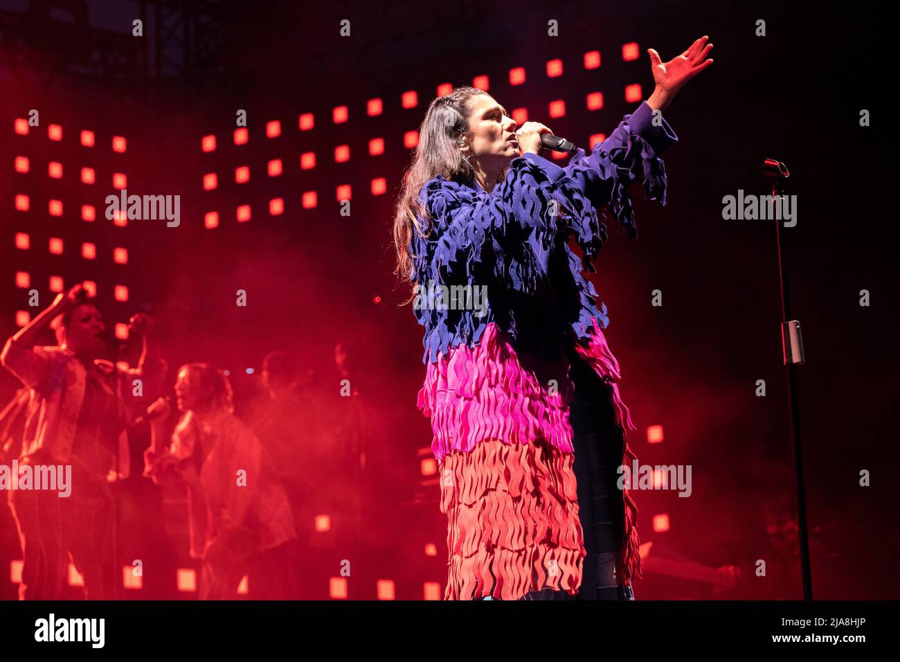 Verona, Italia. 28th maggio 2022. Il cantante italiano Elisa alias Elisa Toffoli durante i suoi concerti live nell'Arena di Verona, per Back to the Future tour 2022 in Heros Festival 2022 Credit: Roberto Tommasini/Alamy Live News Foto Stock