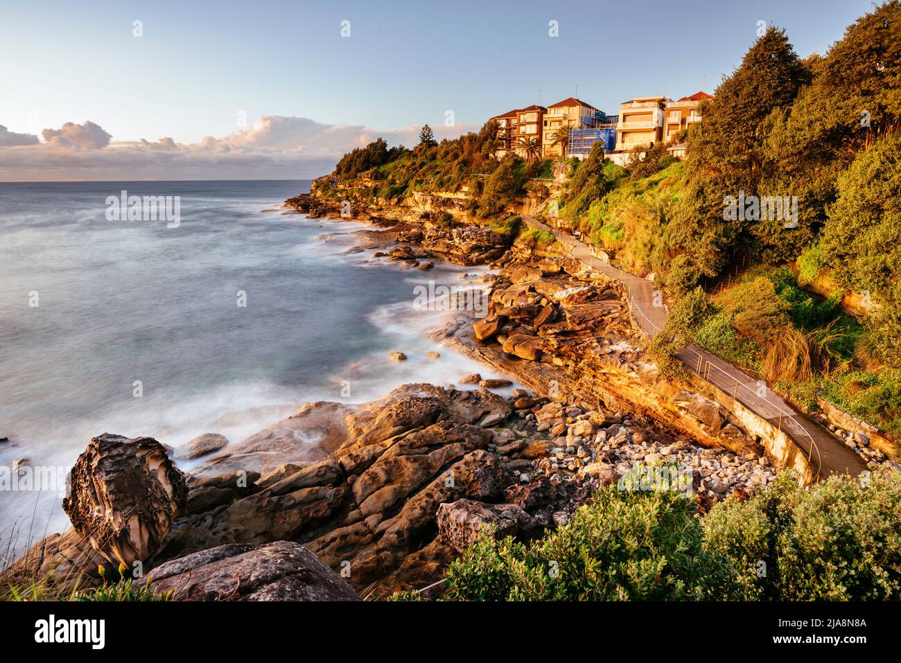 Bondi Beach a Coogee Walk all'alba. Sydney, NSW, Australia. Foto Stock