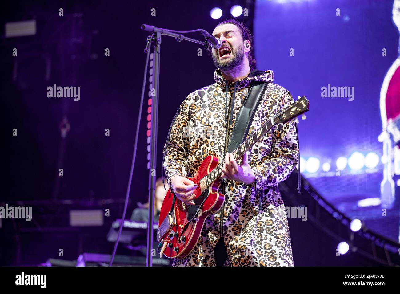 Warrington, Regno Unito. 28th maggio 2022. Liam Fray, Michael Campbell, Daniel 'Conan' Moores e Mark Cuppello della band The Courteeners headline al Warrington's NBHD Weekend Festival 2022 Credit: Gary Mather/Alamy Live News Foto Stock