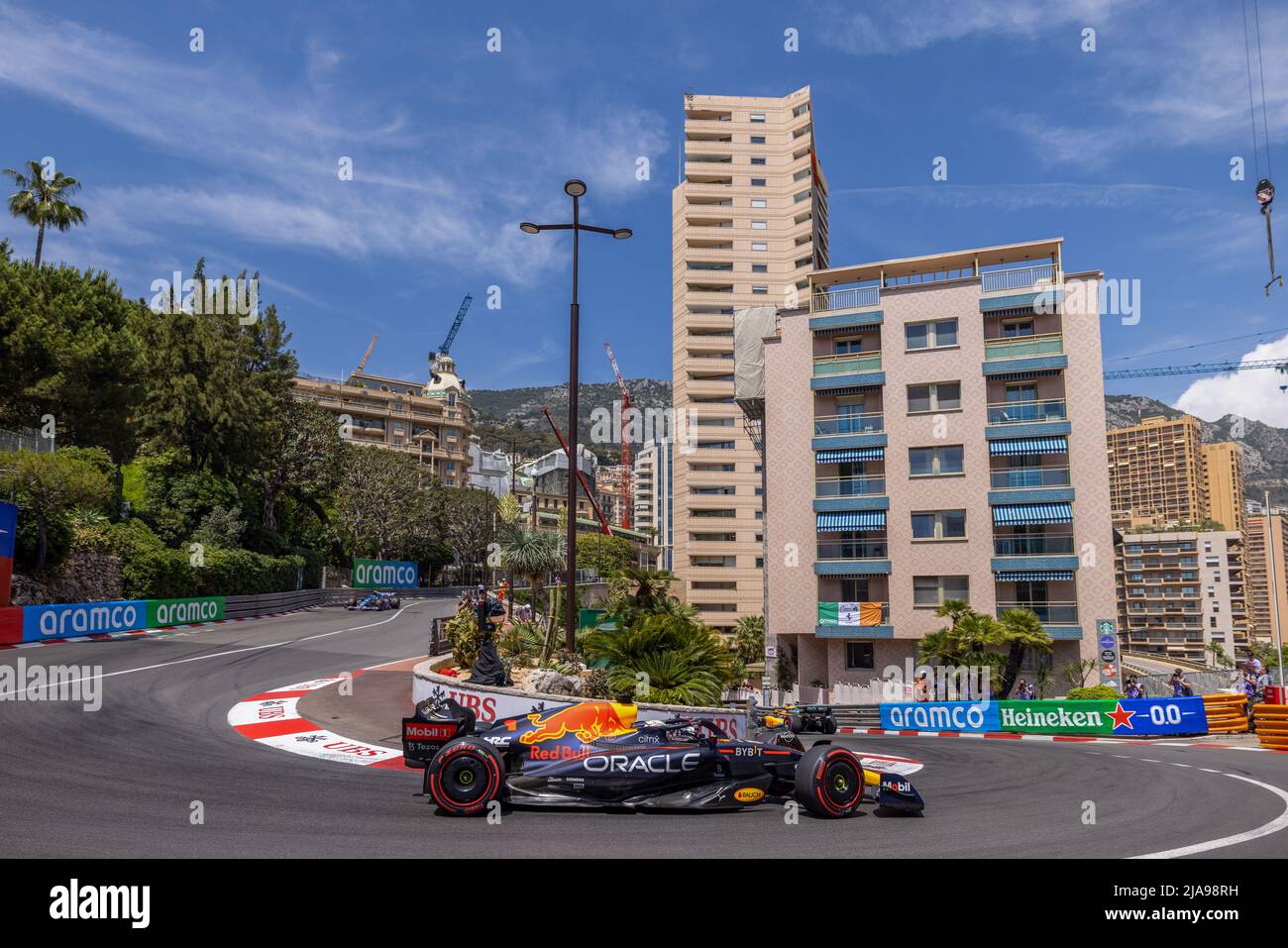Monte Carlo, Monaco. 28th maggio 2022. Il pilota della Red Bull Racing Max Verstappen compete durante le qualifiche del Gran Premio di Formula uno di Monaco al Circuit de Monaco di Monte Carlo, Monaco, 28 maggio 2022. Credit: Qian Jun/Xinhua/Alamy Live News Foto Stock