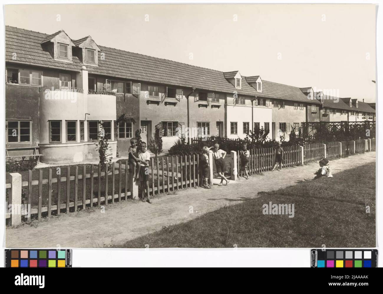 11., Weißenböckstraße 5-27 / Reischekgasse / Simmeringer Hauptstraße 192-198 / Wilhelm-Kreß-Platz-Siedlung Weißenböckstraße. Martin Gerlach jun. (1879-1944), fotografo, Franz Kaym (1891-1949), architetto, Alfons Hetmanek (1890-1962), Architetto Foto Stock