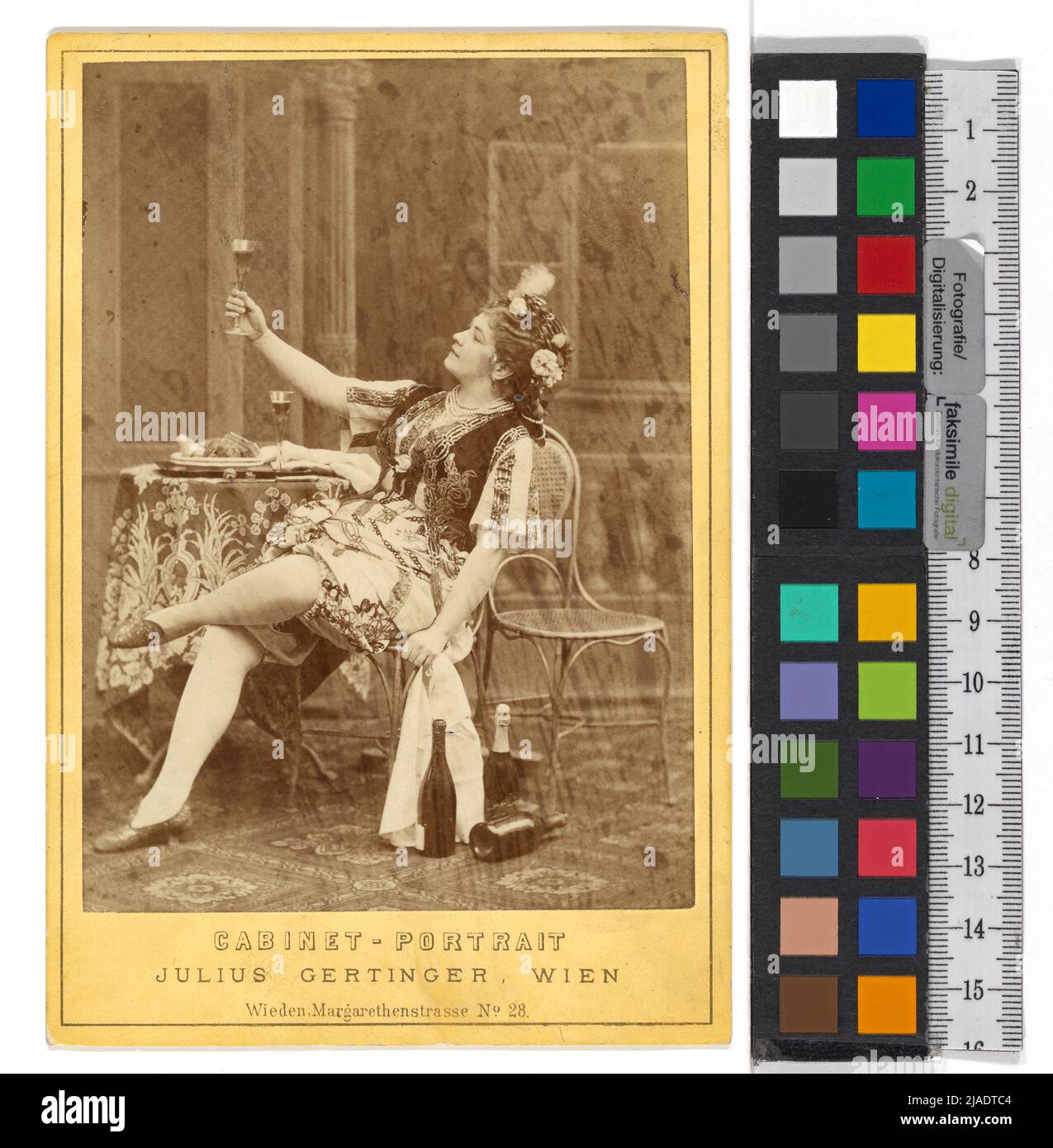 Marie Geistinger in "Three Pair Shoes" di Carl Millöcker. Julius Gertinger (1834-1883), fotografo Foto Stock