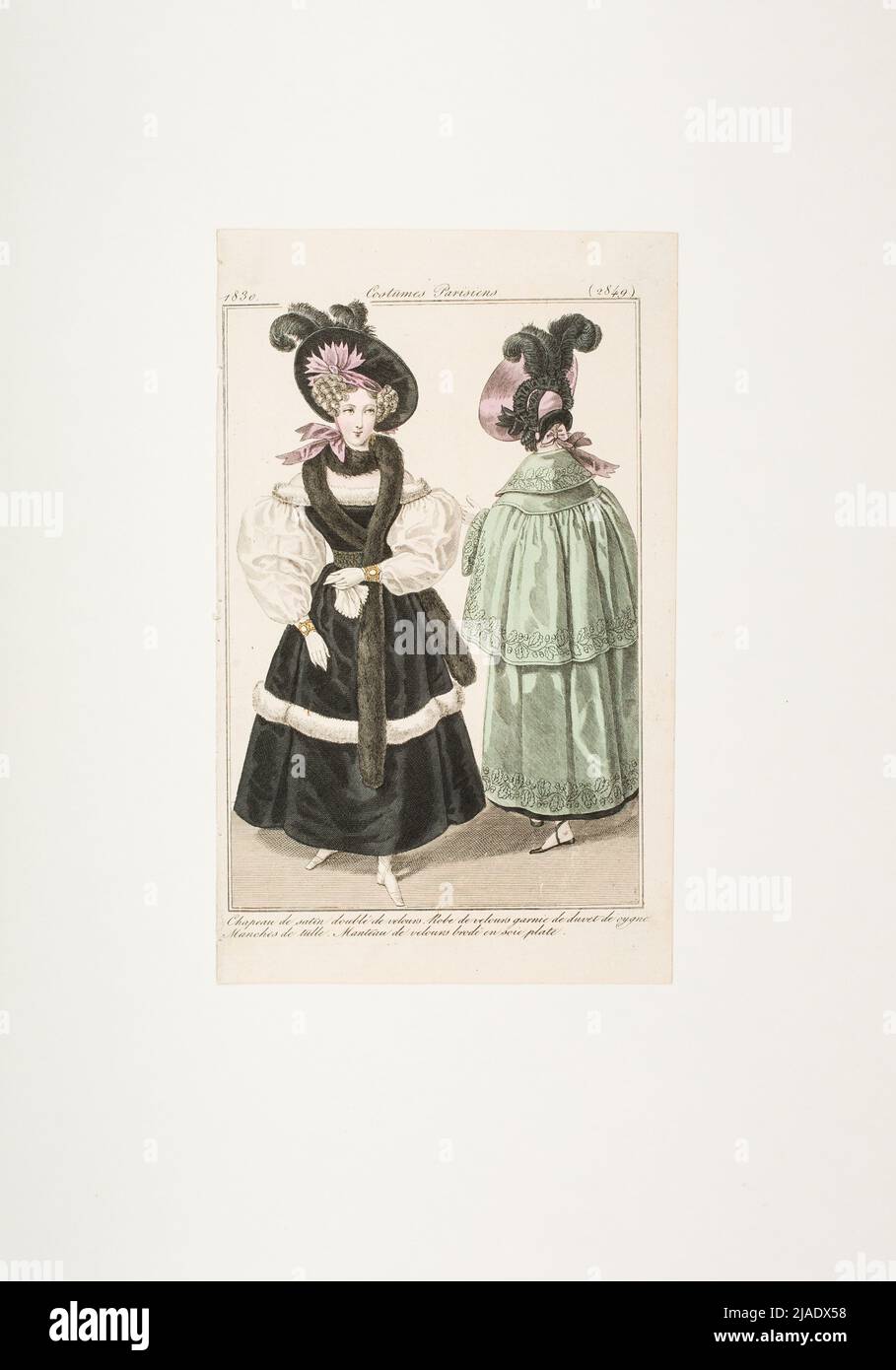 Immagine moda: Due figure, abito in velluto e cappotto in velluto. Sconosciuto Foto Stock