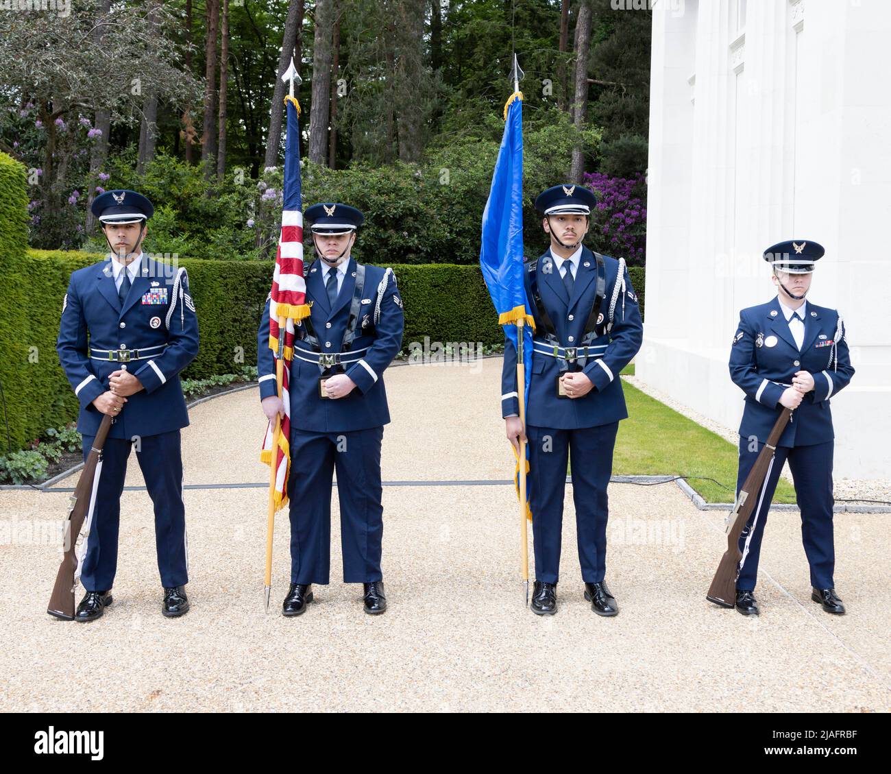 Il partito di colore dell'esercito degli Stati Uniti al servizio del Memorial Day al cimitero militare degli Stati Uniti di Brookwood Foto Stock