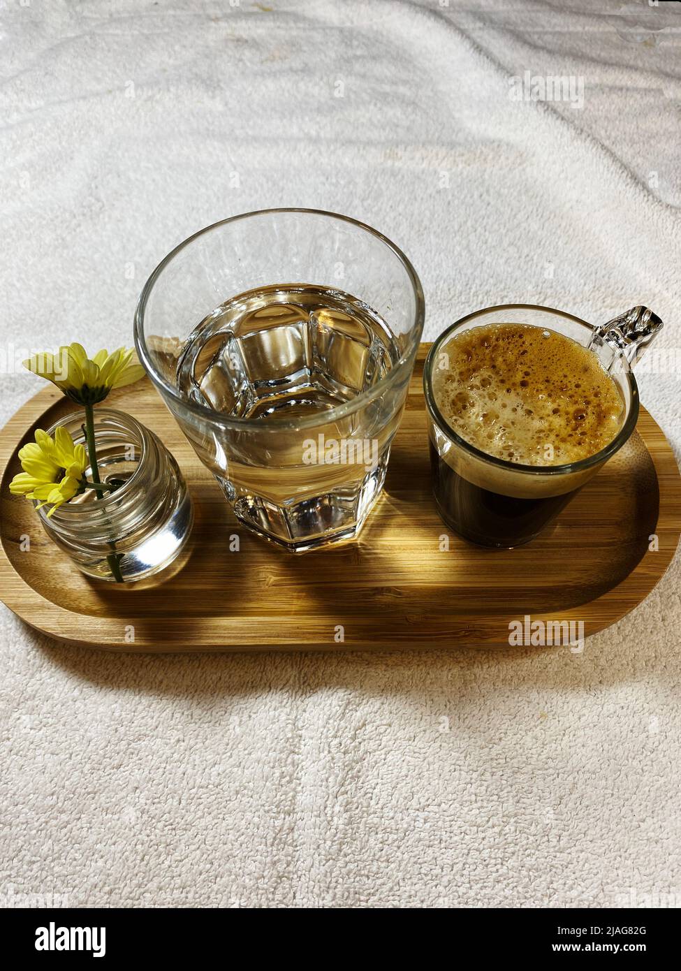 Caffè al centro benessere. Trovare la bellezza nei momenti tranquilli. Foto Stock